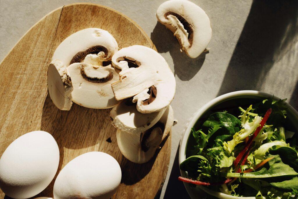 Button mushroom is one of the Best Mushroom to Eat for Health and is superfood also we must add it in food